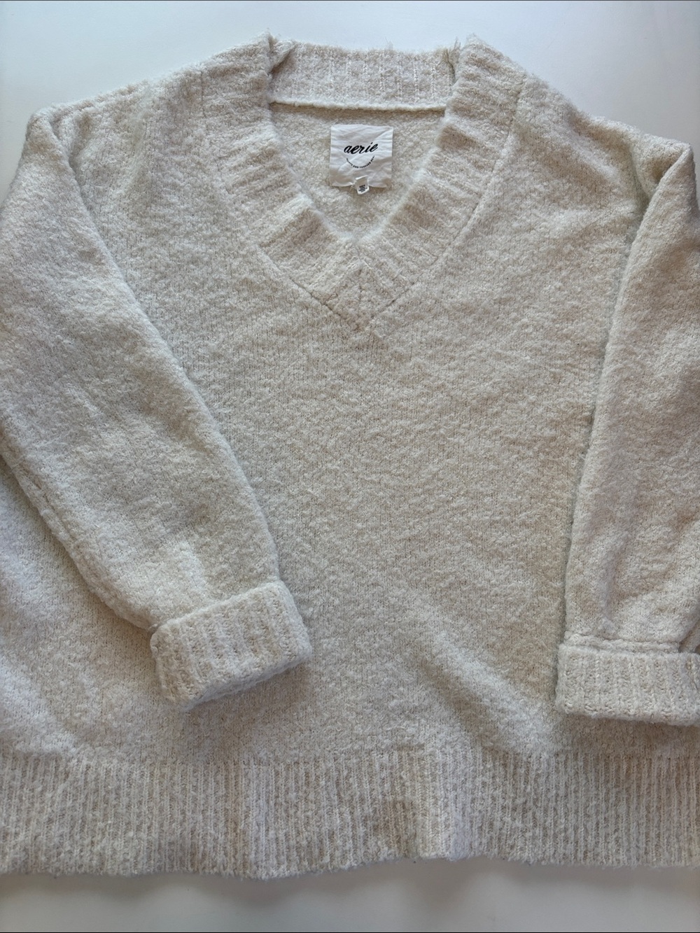 aerie Cream V-Neck Fuzzy Knit Sweater -729sku